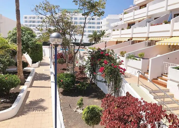 Con Vistamar Y Piscina Climatizada En Garden 아파트 Playa Feñabe