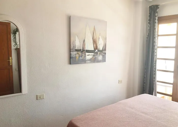 Con Vistamar Y Piscina Climatizada En Garden Playa Feñabe