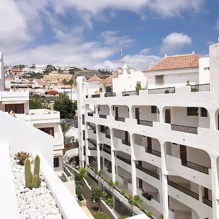 Con Vistamar Y Piscina Climatizada En Garden Apartamento