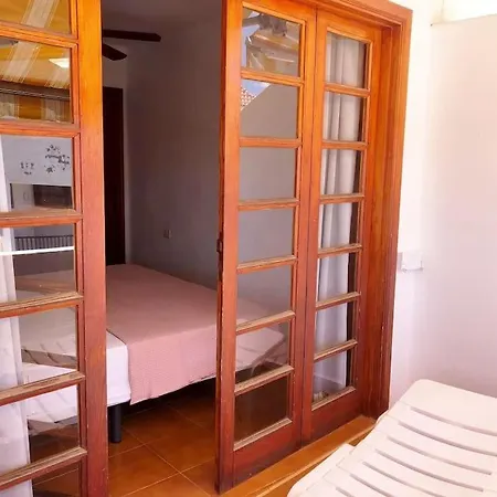 Con Vistamar Y Piscina Climatizada En Garden Playa Feñabe