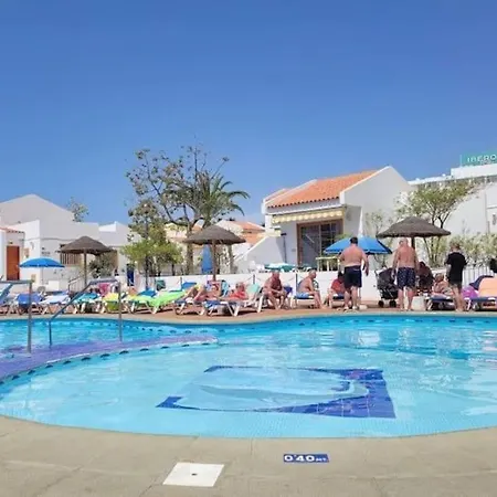 Apartamento Con Vistamar Y Piscina Climatizada En Garden