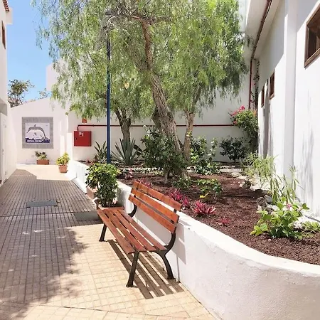 Con Vistamar Y Piscina Climatizada En Garden Apartamento Playa Feñabe