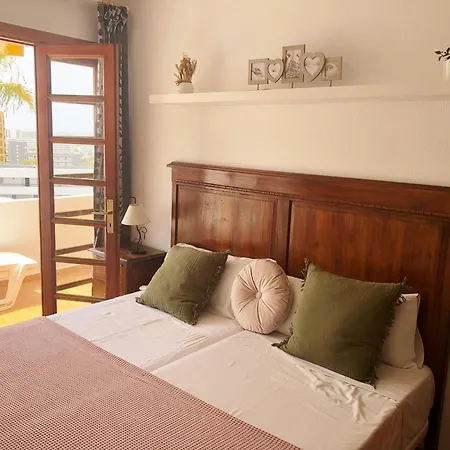 Apartamento Con Vistamar Y Piscina Climatizada En Garden *