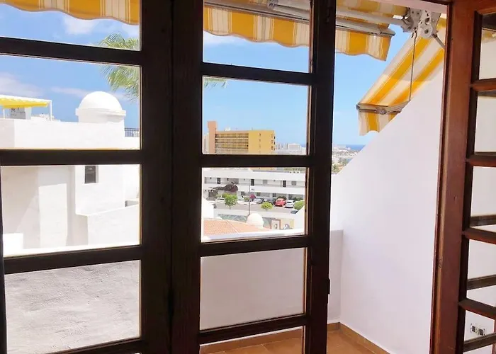 アパート Con Vistamar Y Piscina Climatizada En Garden